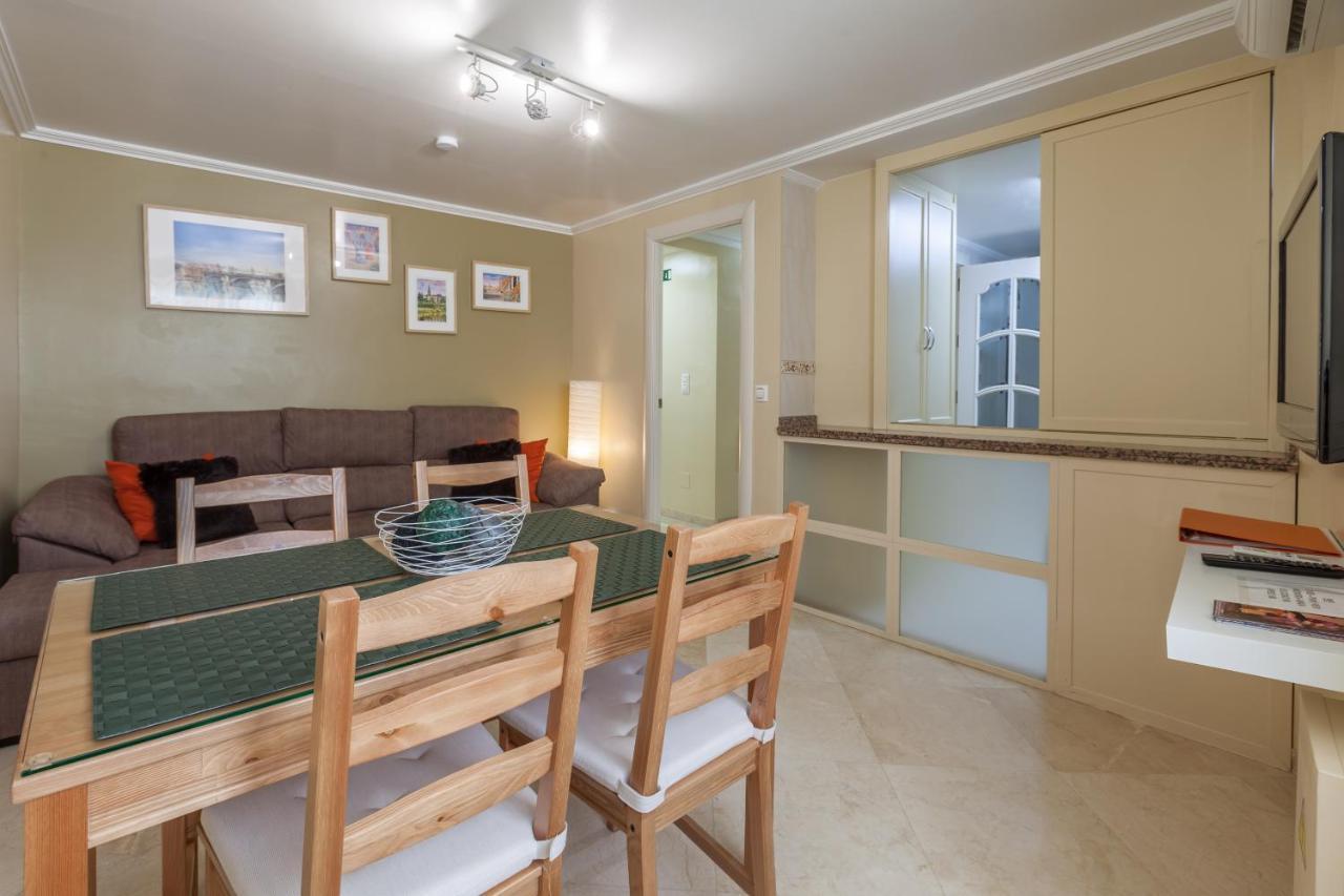 Acogedor Apartamento Junto A La Plaza Del Salvador Seville Ngoại thất bức ảnh